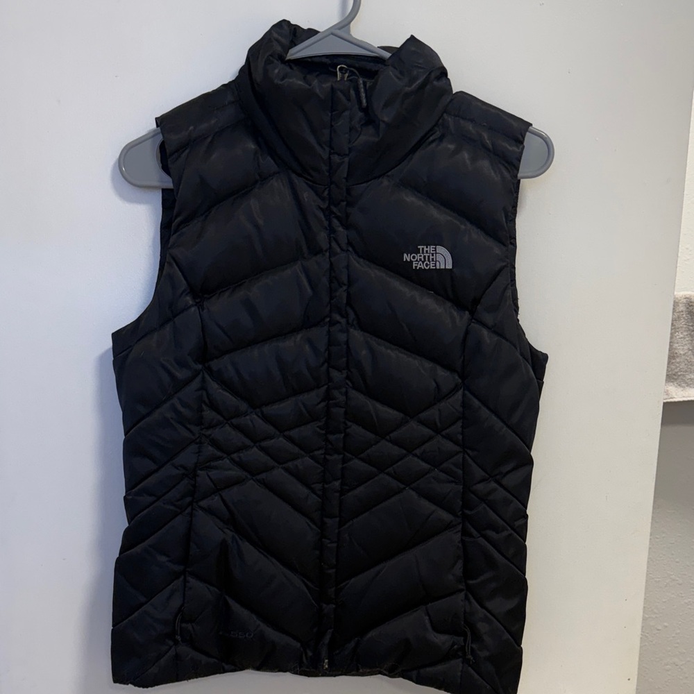 The North Face Quilted Black Vest 550